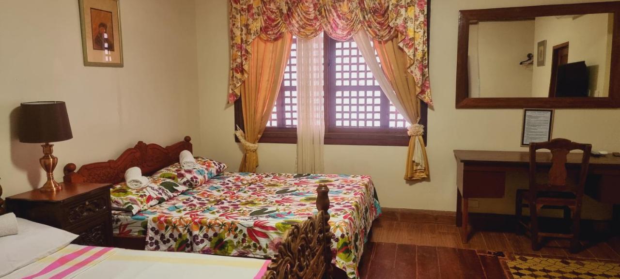 Casa Familya Hotel Batac Kültér fotó