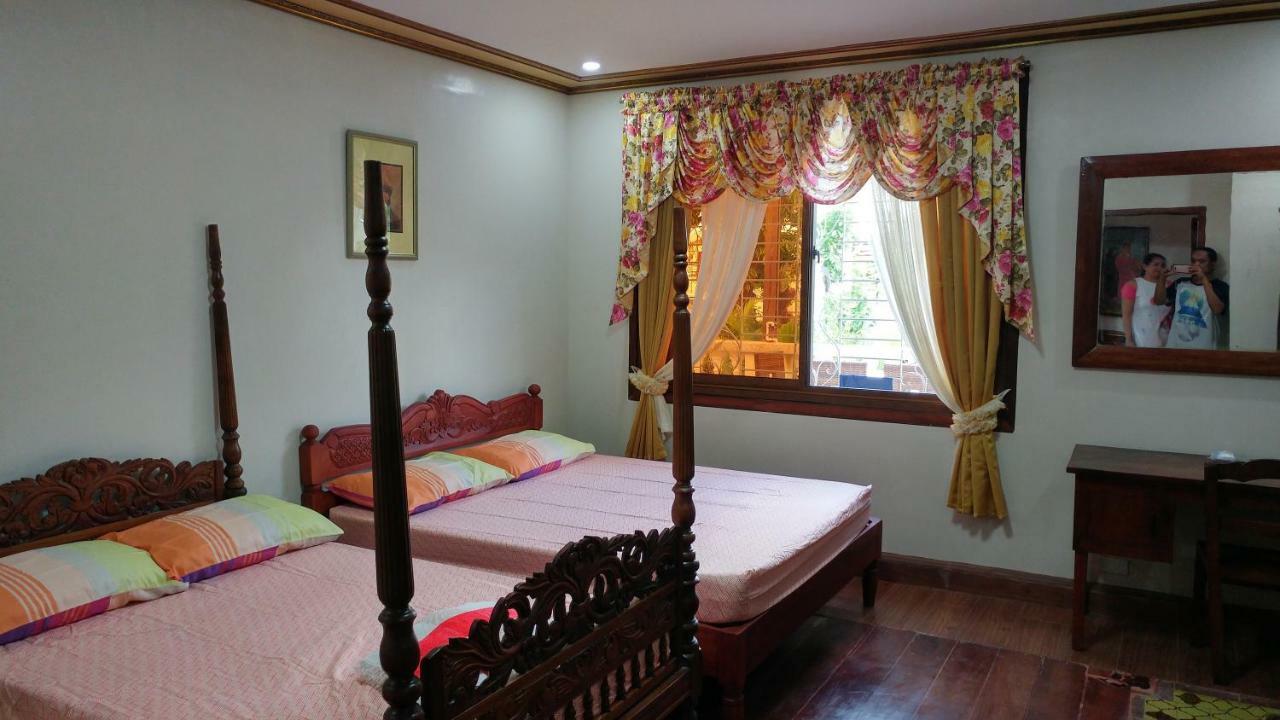 Casa Familya Hotel Batac Kültér fotó