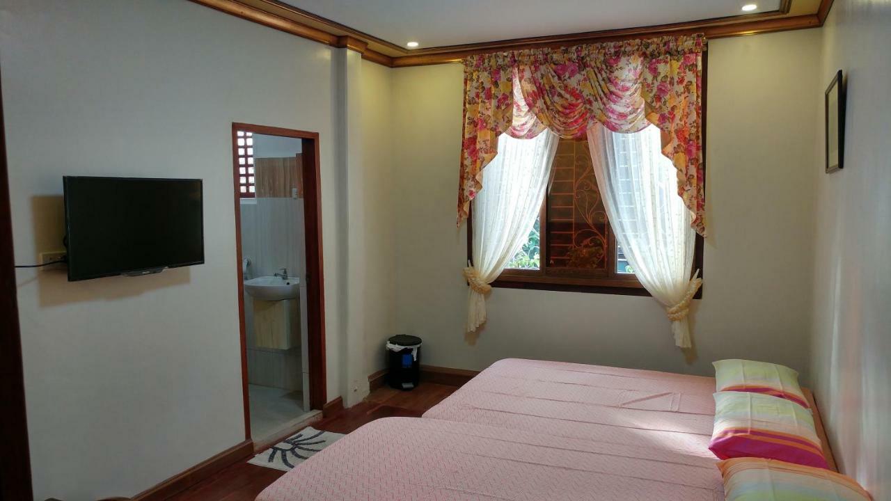 Casa Familya Hotel Batac Kültér fotó
